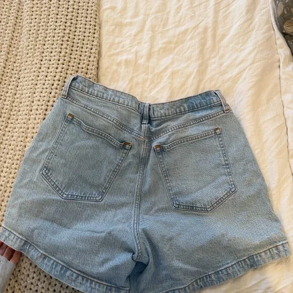 Abercrombie Dad Shorts - Picture 3 of 4